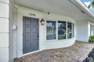 1098 SW 13th Ave, Boca Raton, FL 33486, Sold 04/22/24