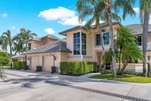 196 Orange Tree Dr, Atlantis, FL 33462, Sold 06/07/24