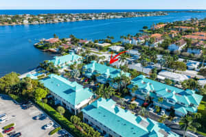 164 Barefoot Cove, Hypoluxo, FL 33462 Sold 02/04/25