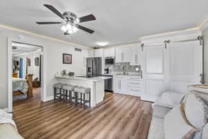 647 Executive Center Drive S101, West Palm Beach, FL 33401 Sold 04/02/24