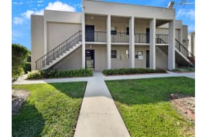 8525 Old Country Manor 509, Davie, FL 33328 Sold 04/18/24