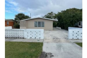 1335 7th Street, West Palm Beach, FL 33401 Sold 04/26/24