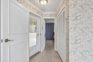 400 Wilma Circle 106, Riviera Beach, FL 33404 Sold 06/04/24