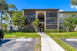 712 Sunny Pine Way A1, Greenacres, FL 33415 Sold 05/07/24