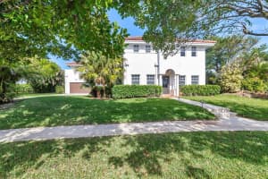 141 Rotunda Drive, Jupiter, FL 33477 Sold 06/03/24