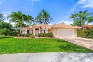 292 Acacia Court, Royal Palm Beach, FL 33411 Sold 03/29/24