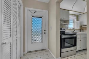 251 S Golf Boulevard 288, Pompano Beach, FL 33064 Sold 04/19/24