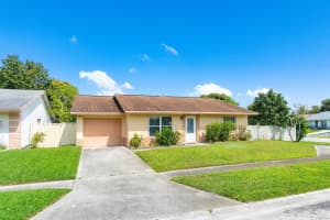 6245 Oakview Lane, Lake Worth, FL 33463 Sold 04/01/24