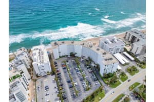 3590 S Ocean Boulevard S 101, South Palm Beach, FL 33480 Sold 12/02/24