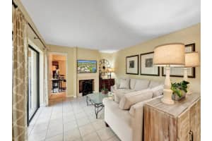 1619 16th Ln, Palm Beach Gardens, FL 33418, Sold 07/10/24