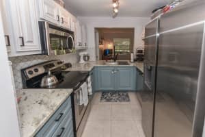 10062 Boynton Place Circle, Boynton Beach, FL 33437 Sold 04/05/24