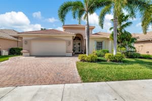 6819 Milani Street, Lake Worth, FL 33467 Sold 04/03/24