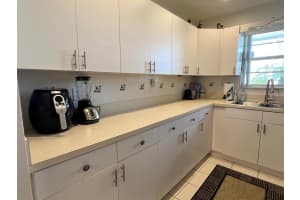 220 Bayview Avenue E A, Boynton Beach, FL 33435 Sold 04/15/24