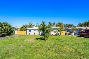 739 Mallard Drive, Delray Beach, FL 33444 Sold 05/13/24