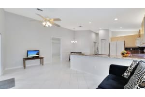 5650 Aspen Ridge Circle, Delray Beach, FL 33484 Sold 05/17/24