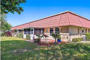 163 Amherst Lane, Lake Worth, FL 33467 Sold 05/06/24