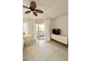 4855 Via Palm Lakes 918, West Palm Beach, FL 33417 Sold 04/09/24