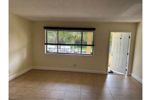 1824 Meadows Circle W, Boynton Beach, FL 33436 Sold 08/22/24