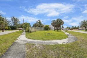 8100 Mohigan Circle, Boca Raton, FL 33487 Sold 05/16/24