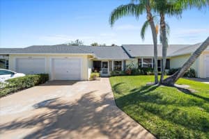 8182 SE Fox Hill Place, Hobe Sound, FL 33455 - MLS#R10963593
