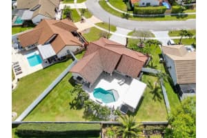 5780 Sun Pointe Circle, Boynton Beach, FL 33437 Sold 04/08/24