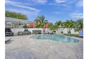 5780 Sun Pointe Circle, Boynton Beach, FL 33437 Sold 04/08/24