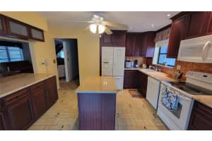 1708 SE 11 Street, Fort Lauderdale, FL 33316 Sold 03/04/24