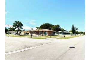 2707 Essex Ct, Fort Pierce, FL 34946, Sold 04/08/24