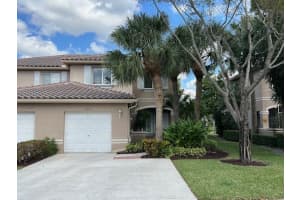 4831 Pinemore Ln, Greenacres, FL 33463, Sold 03/26/24