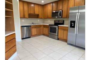 4831 Pinemore Ln, Greenacres, FL 33463, Sold 03/26/24