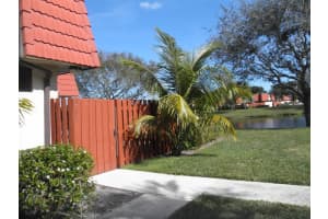 3751 Victoria Dr, West Palm Beach, FL 33406, Sold 04/19/24