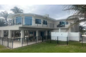 1000 Sunrise Terrace, Vero Beach, FL 32963 Sold 04/30/25