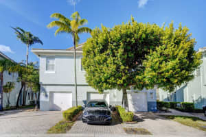 3255 Laurel Ridge Cir, Riviera Beach, FL 33404, Sold 04/09/24