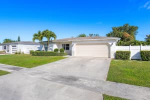 10865 Jennifer Lane, Boca Raton, FL 33428 Sold 05/03/24