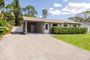 405 S Delaware Boulevard, Jupiter, FL 33458 Sold 03/29/24