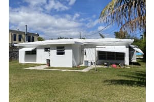 942 SE 6th Street, Deerfield Beach, FL 33441 Sold 11/05/24