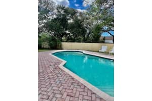 2940 Azalea Drive, Cooper City, FL 33026 Sold 03/29/24