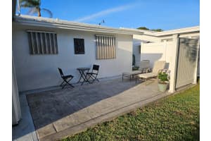 340 NW 24th Ct, Pompano Beach, FL 33064, Sold 04/02/24