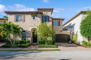131 Via Palma Lane, Boca Raton, FL 33487 Sold 12/04/24
