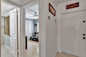 925 NW 45th St, Pompano Beach, FL 33064, Sold 03/29/24