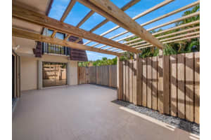 1409 14th Lane, Palm Beach Gardens, FL 33418 Sold 04/15/24