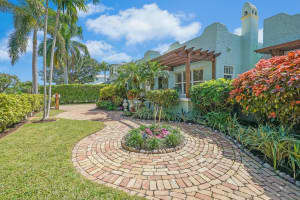 110 NE 7th Street, Delray Beach, FL 33444 Sold 06/12/24