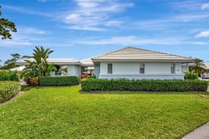 12 Slash Pine Drive, Boynton Beach, FL 33436 Sold 04/25/24