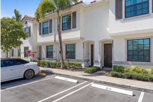 5049 Genove Place, Palm Beach Gardens, FL 33410 Sold 05/01/24