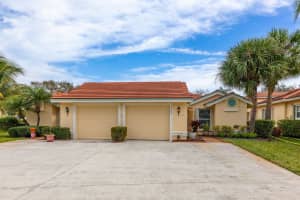 1284 SW Greens Pointe Way, Palm City, FL 34990, Sold 05/16/24