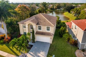 3745 Old Lighthouse Circle, Wellington, FL 33414 Sold 07/22/24