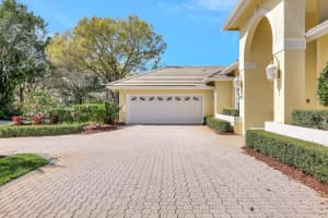 2085 SW Oakhill Way, Palm City, FL 34990 Sold 09/17/24