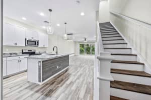 575 SW Glen Crest Way, Stuart, FL 34997, Sold 05/08/24