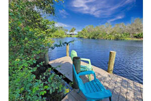 575 SW Glen Crest Way, Stuart, FL 34997, Sold 05/08/24