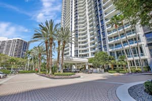 21205 Yacht Club Drive 1109, Aventura, FL 33180 Sold 09/27/24